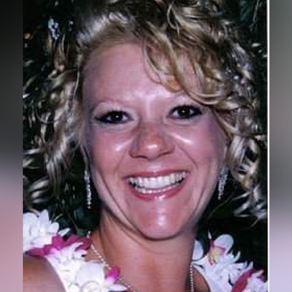 Meet your Posher, Brenda - Picture 9 of 10